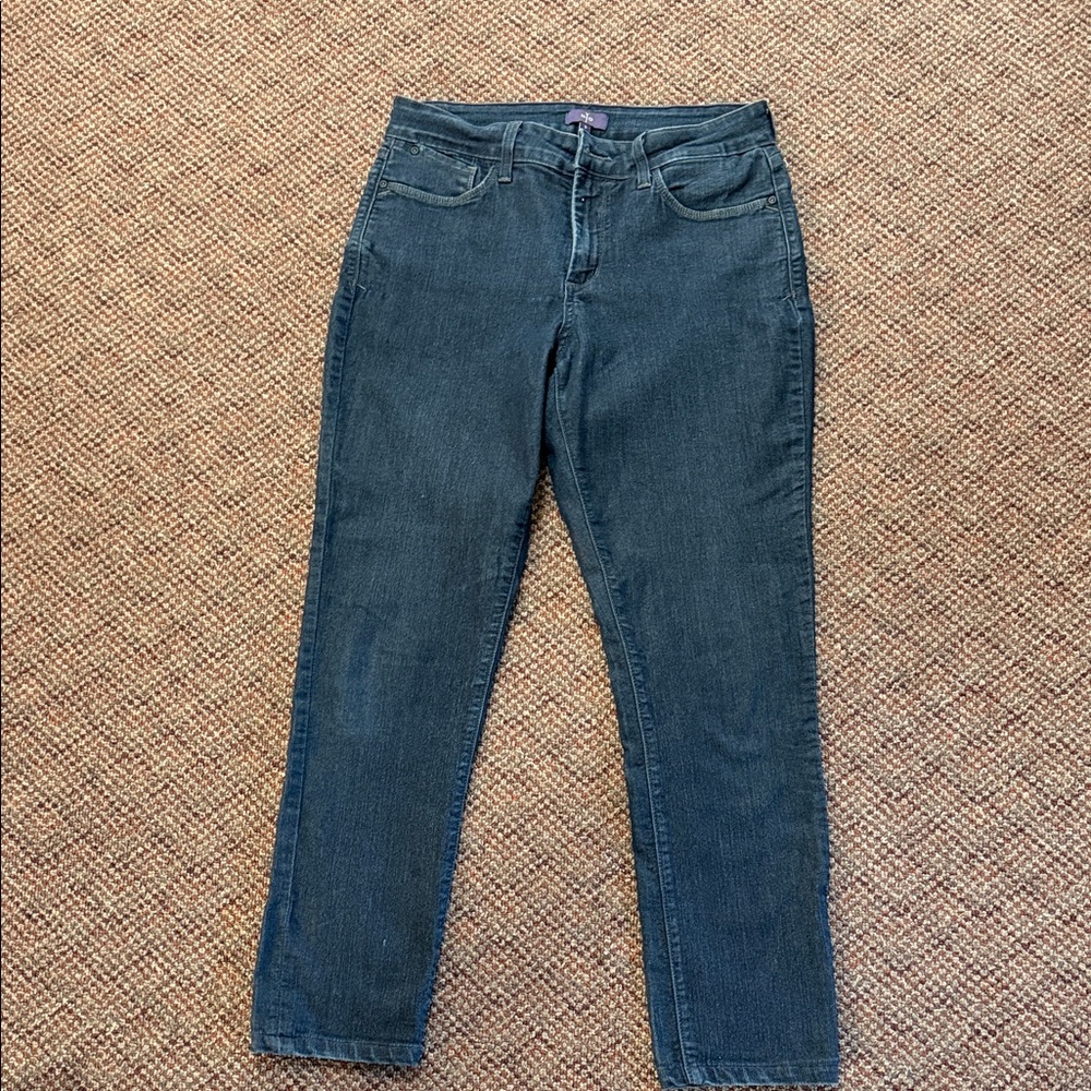 NYDJ Not Your Daughter’s Jeans – Women’s Size 8 – Excellent Condition